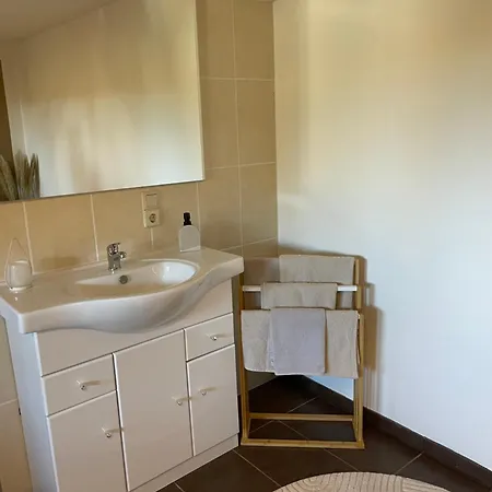 Wiesenweg Apartment *